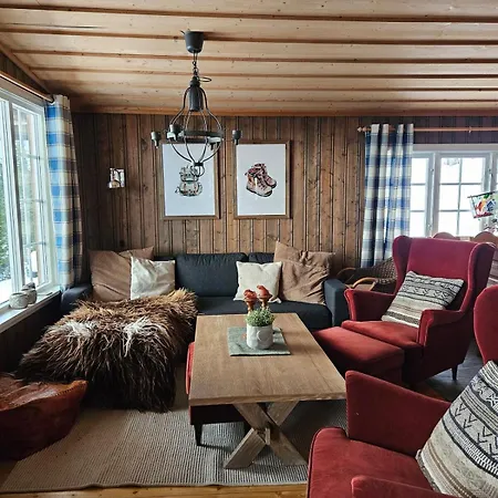 Traditional At Norefjell Chalet Noresund